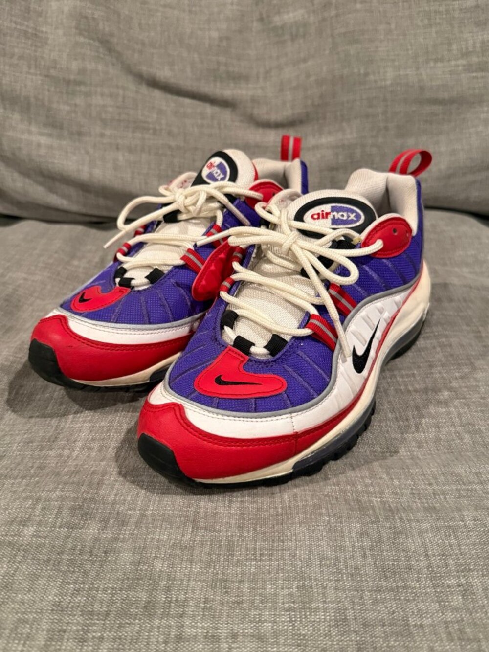 Nike Air Max Women’s Sneakers Size 8.5 Red Purple White